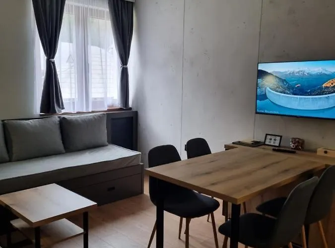 Alegra Bela Reka C118, 公寓